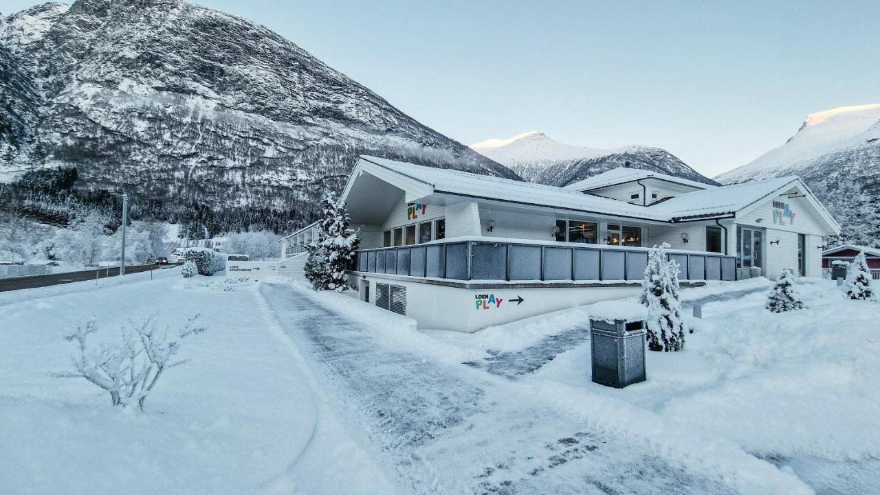 Loen Apartments Bagian luar foto